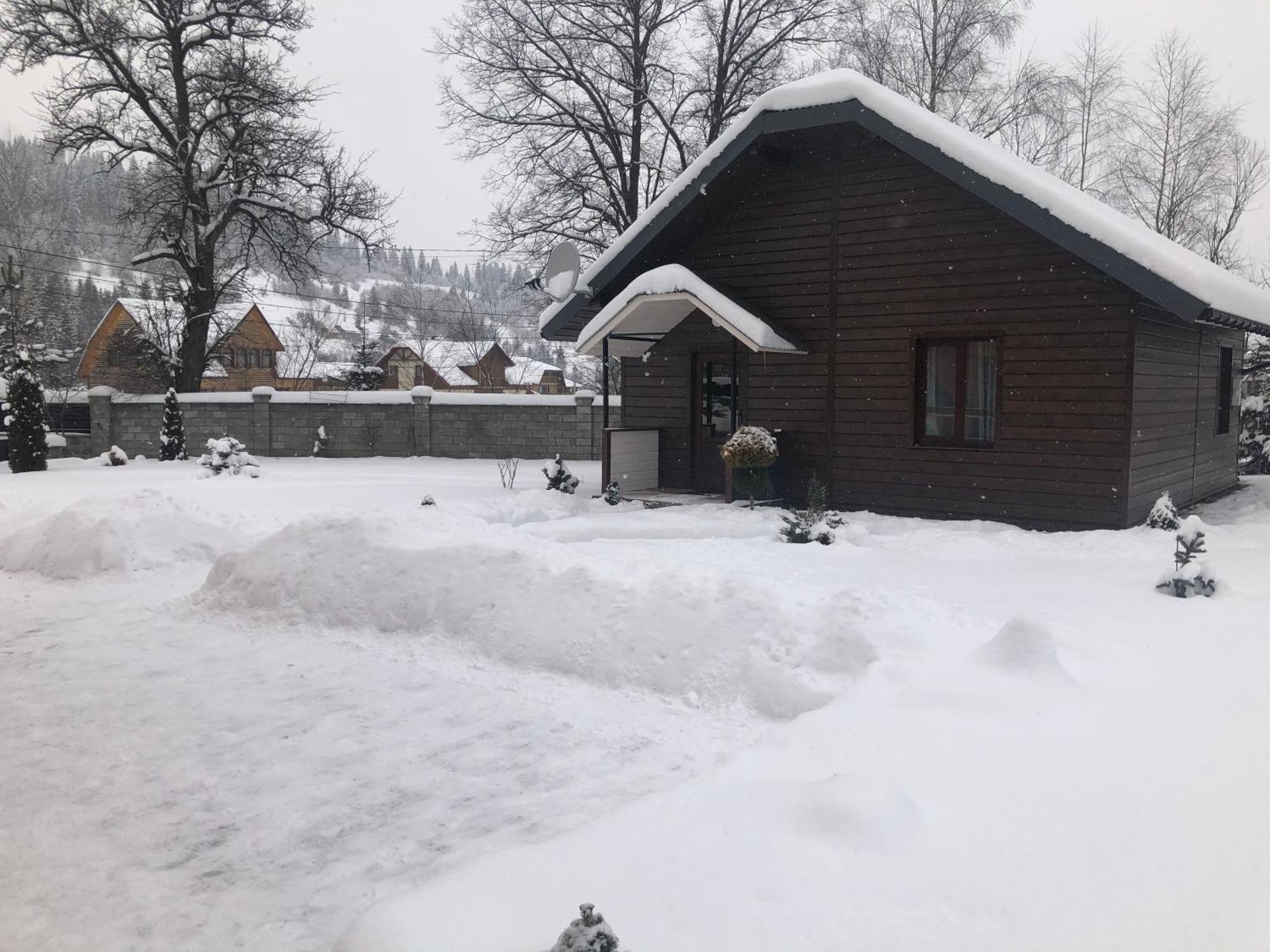 Краєвид 슬랍스크 외부 사진